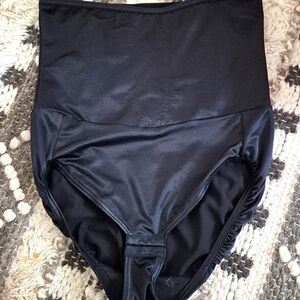 Flexees Black Shaper Panties XL